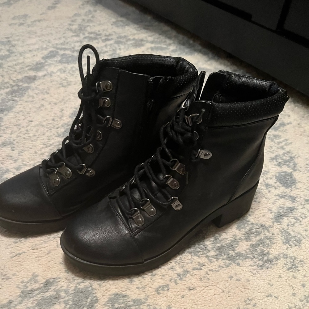 Black Boots